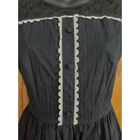 💖SOLD💖 Hot Topic Piano Key Ruffle Dress - Picture 5 of 6